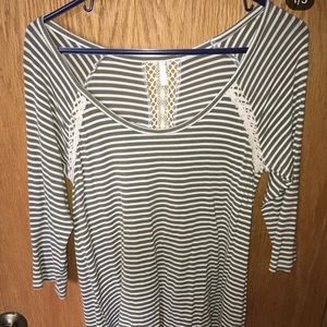 3 quarter sleeve stripped shirt